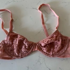 Lively eyelet bra. New never worn